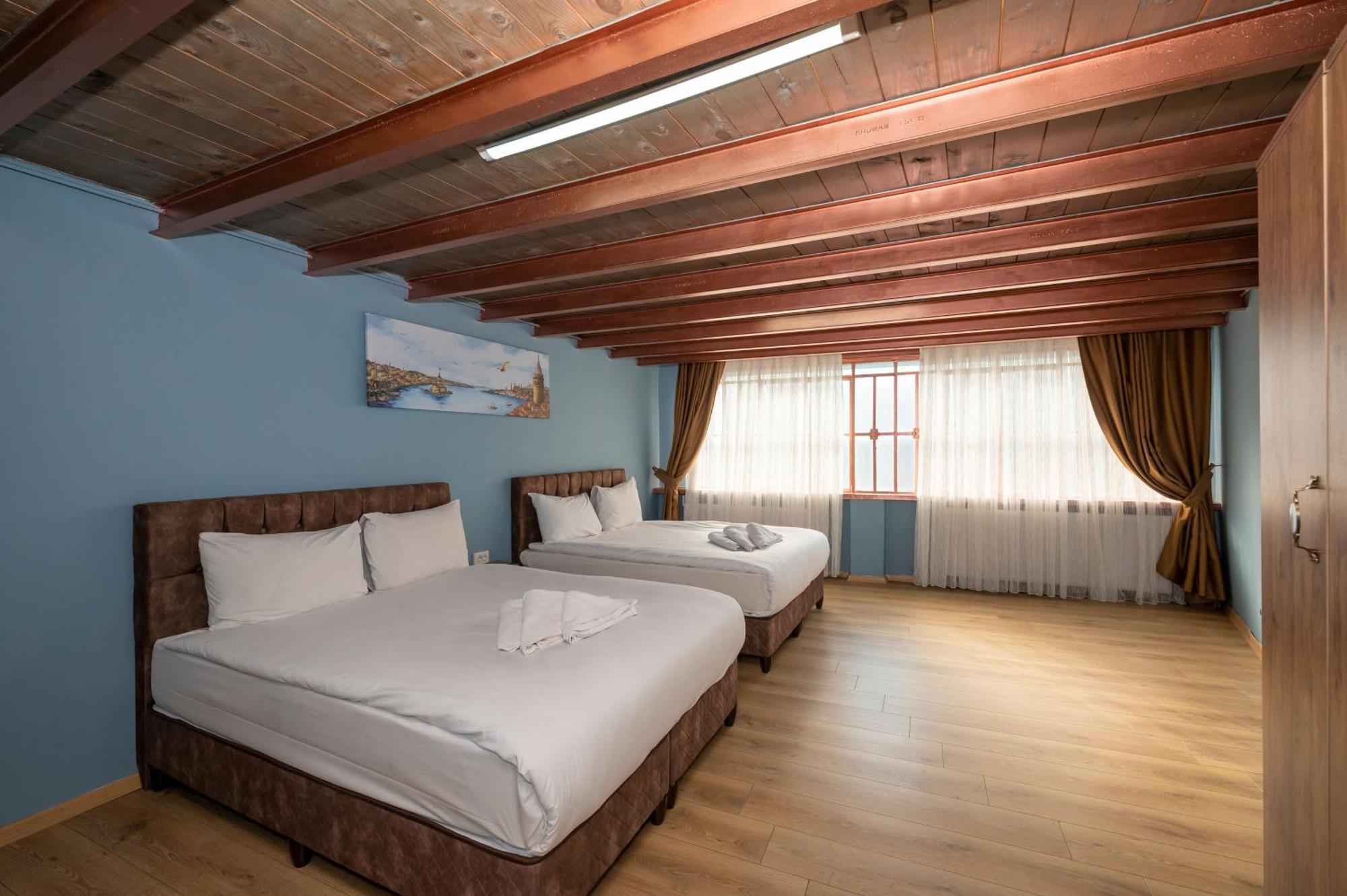 Taksimantiqueotel Otel
