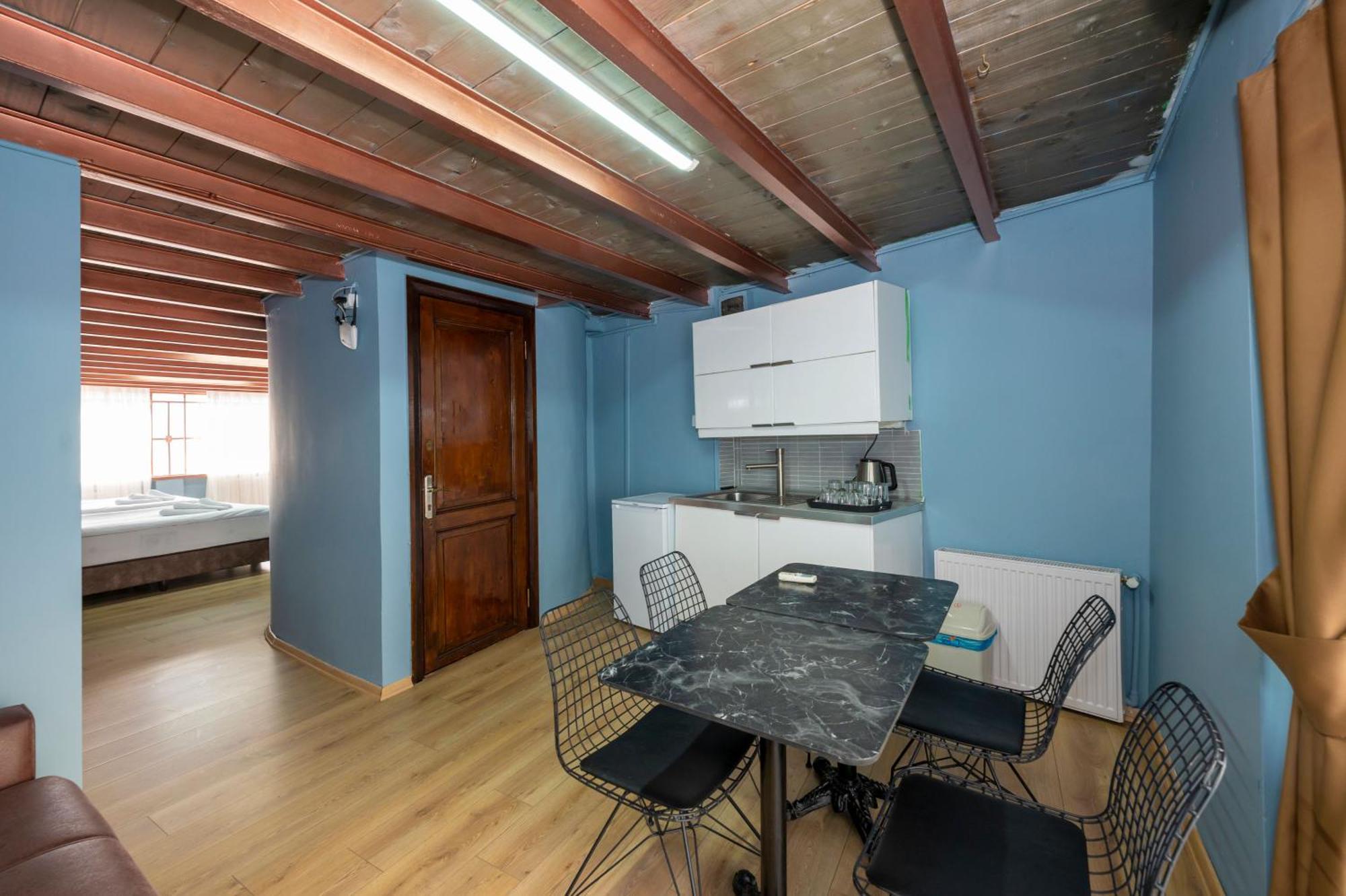 Otel Taksimantiqueotel 2*
