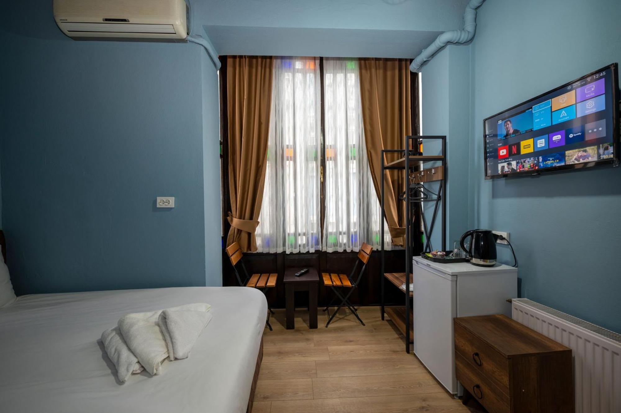 Taksimantiqueotel