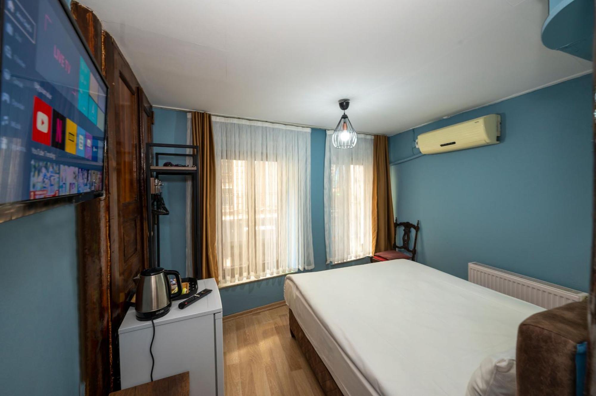 Taksimantiqueotel